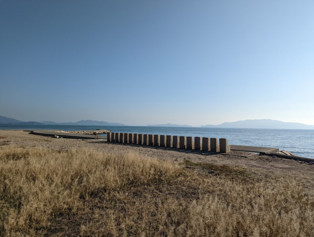 犬島の岩の椅子